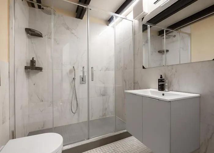 Limehome Trastevere 4*